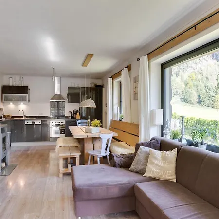 Apartment Spacious In In Salzburger Land Leogang