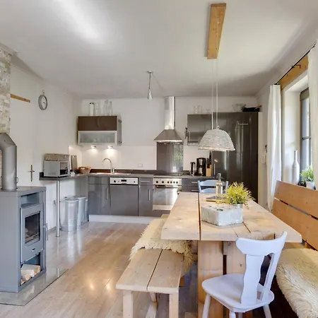 Spacious In In Salzburger Land Apartment