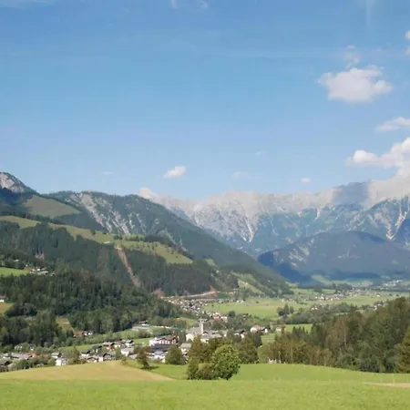 Spacious In In Salzburger Land Apartment