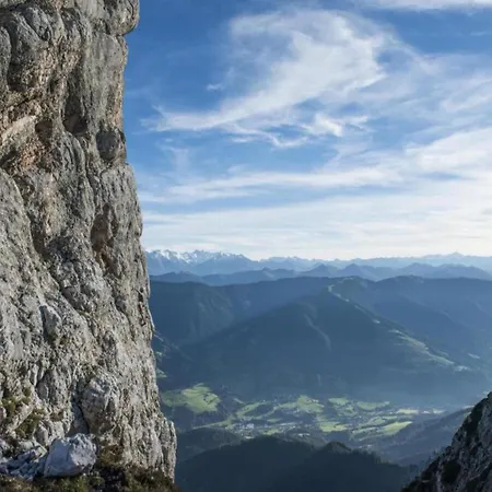 Apartment Spacious In In Salzburger Land