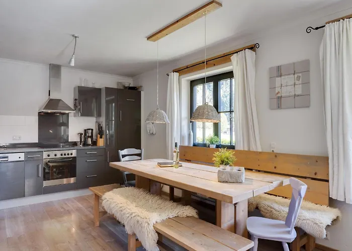 Апартаменты Near Skilift & Bikepark Леоганг